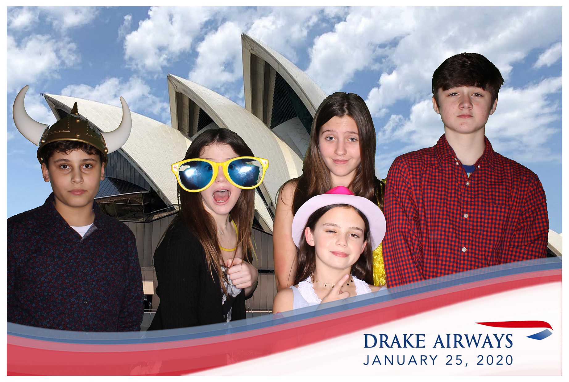 Drake Airways | View more photos from the event at gallery.photoboothcincy.com/u/PhotoBoothCincy/Drake-Airways